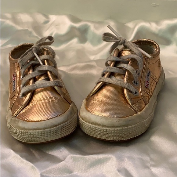 superga metallic rose gold